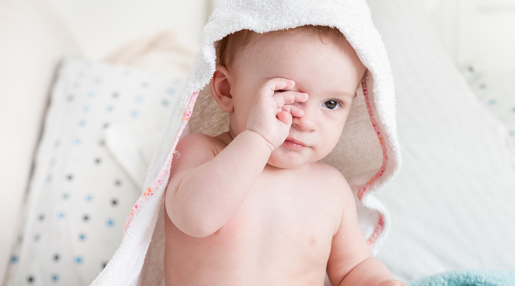 newborn red eyes