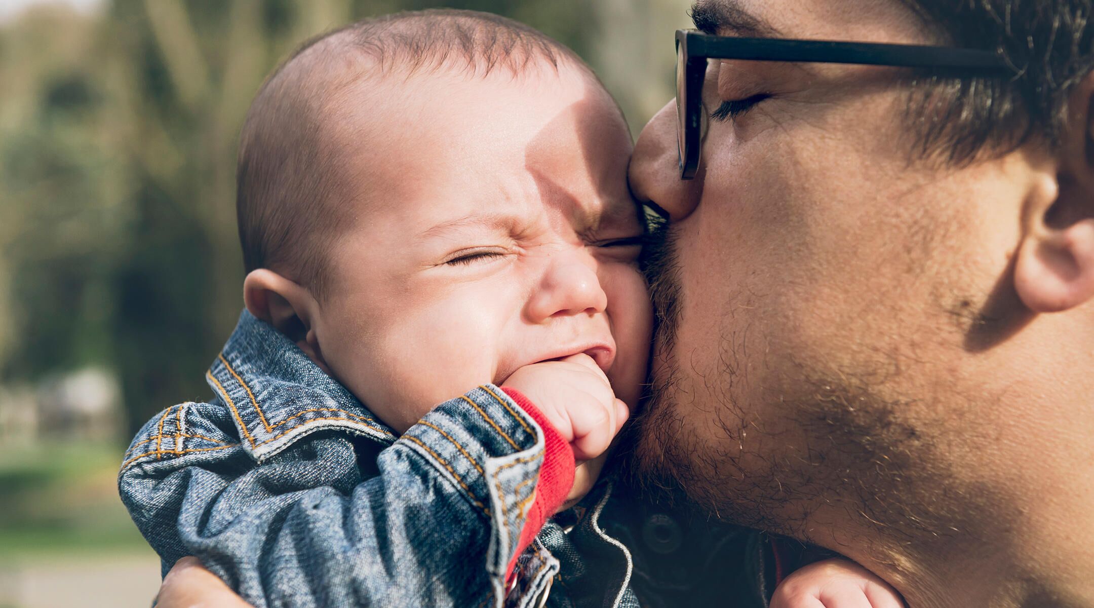 15 Ways to Deal With a Fussy Baby