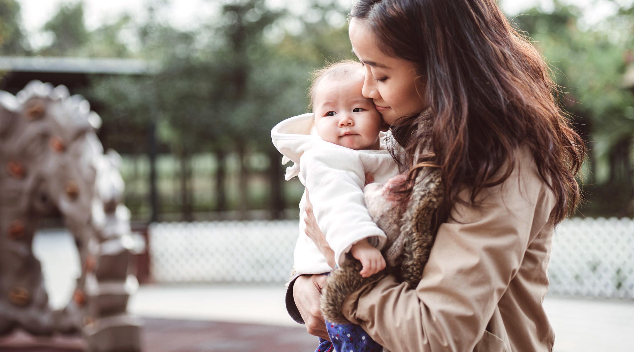 what-motherhood-looks-like-around-the-world