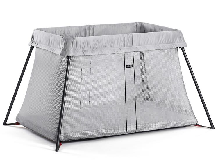 Baby bjorn cheap travel crib suffocation