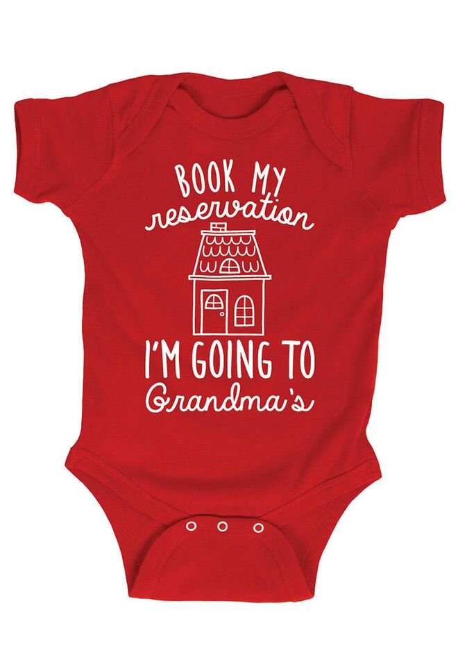 pregnancy-announcements-grandmas-onesie