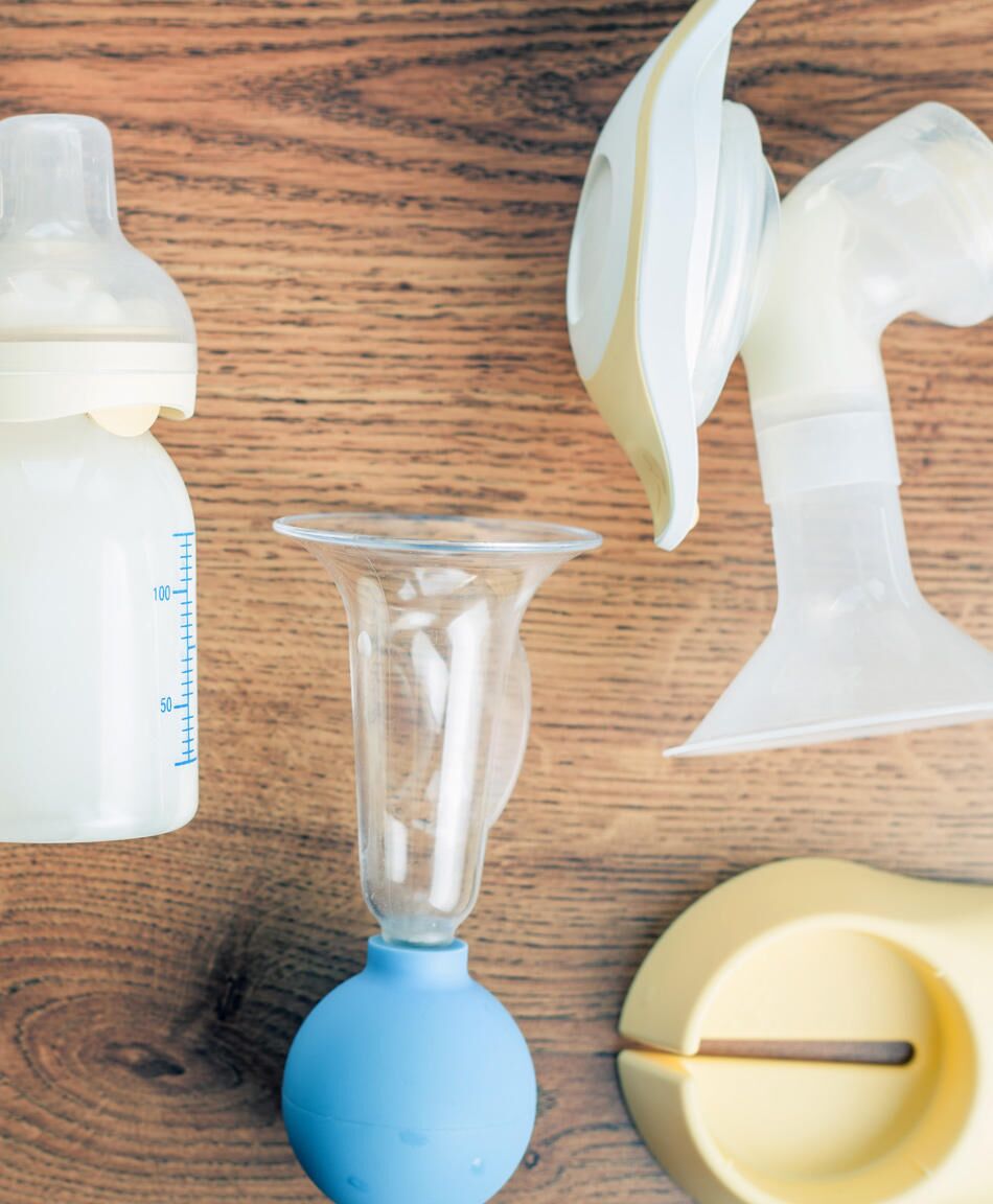 A List of Bottle Feeding Equipment: 25+ Items You Need For Feeding