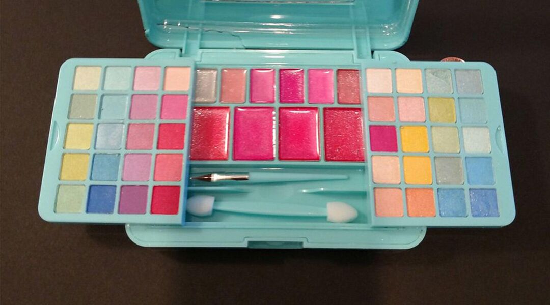 Claire's child makeup kit