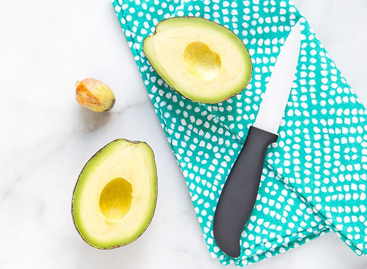 Meal Prepping Baby Food: Avocado Pear #mealprep #freezermealprep