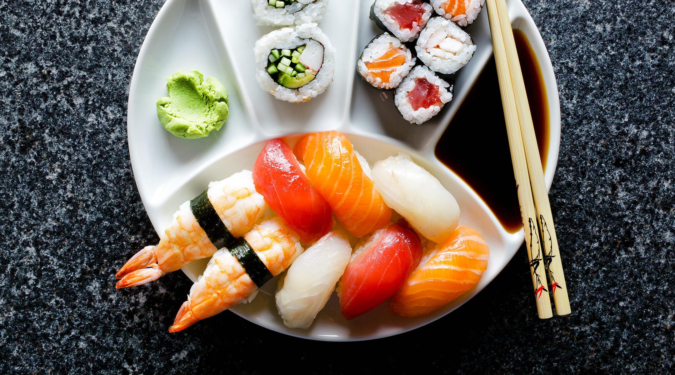 is-eating-sushi-while-pregnant-safe