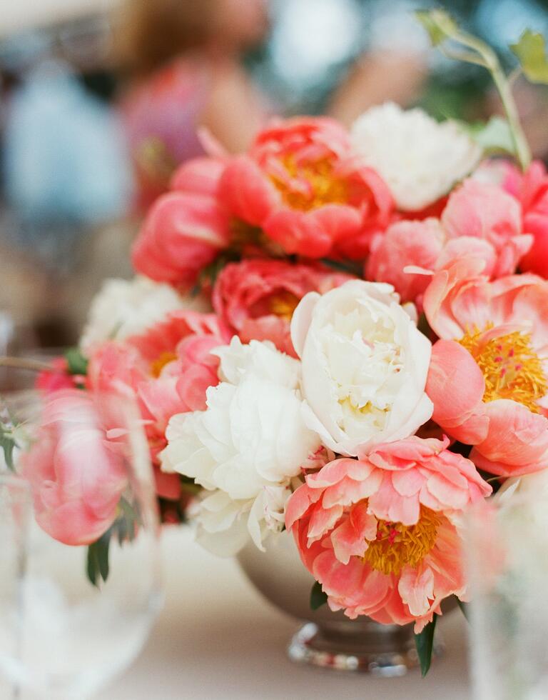 Pink and white peony centerpiece 