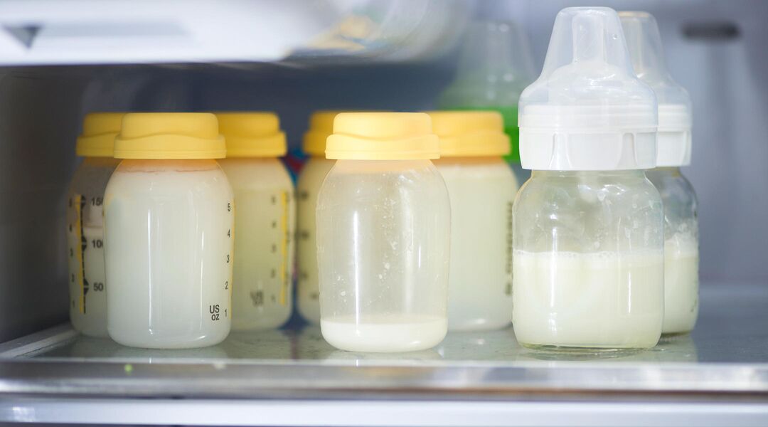 how long does fresh breast milk last in refrigerator