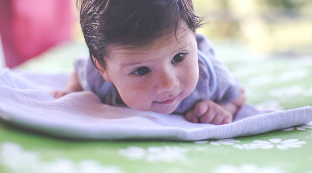 Tummy Time: When to Start and How to do