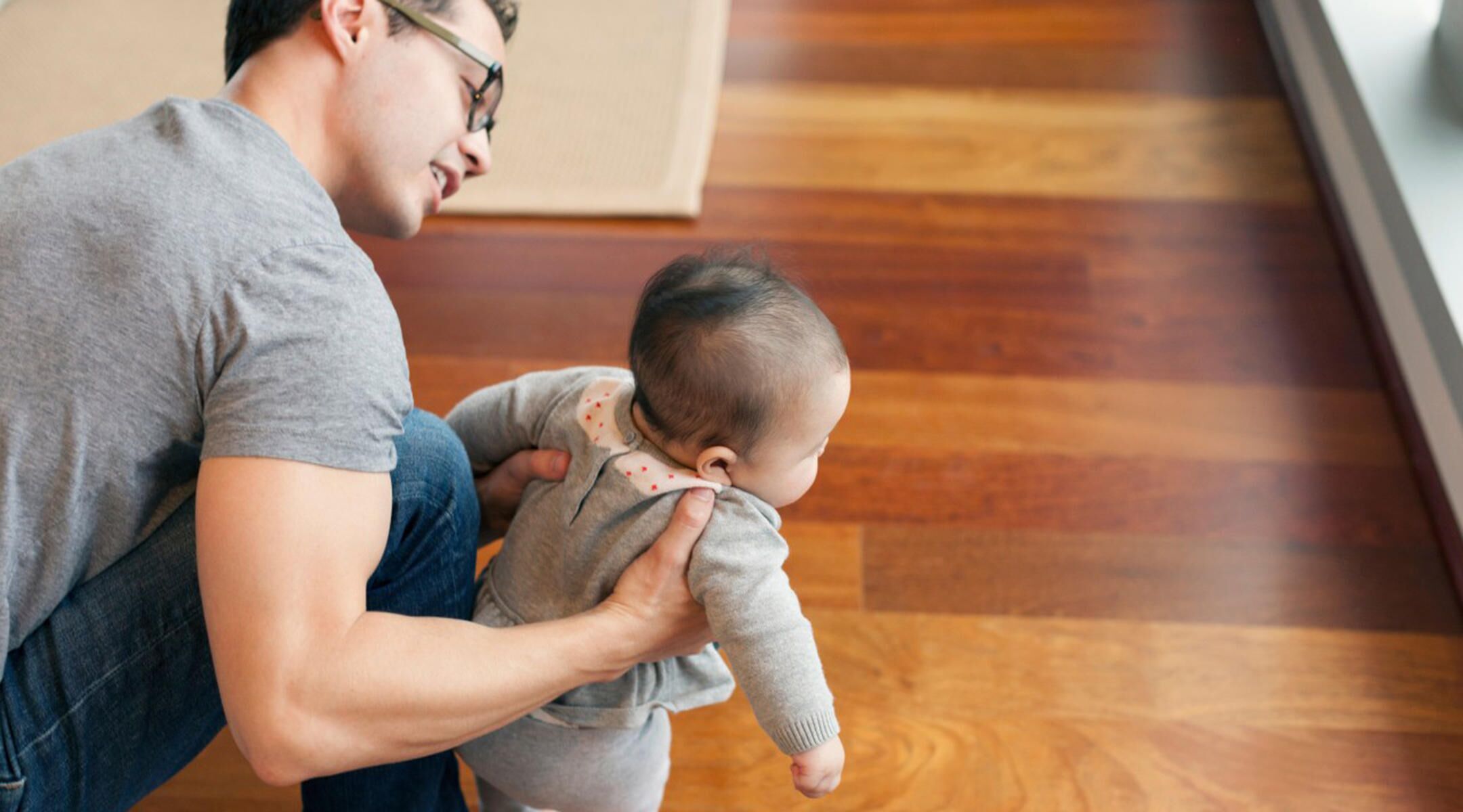 6 Moments You Need To Let Dad Have With Baby